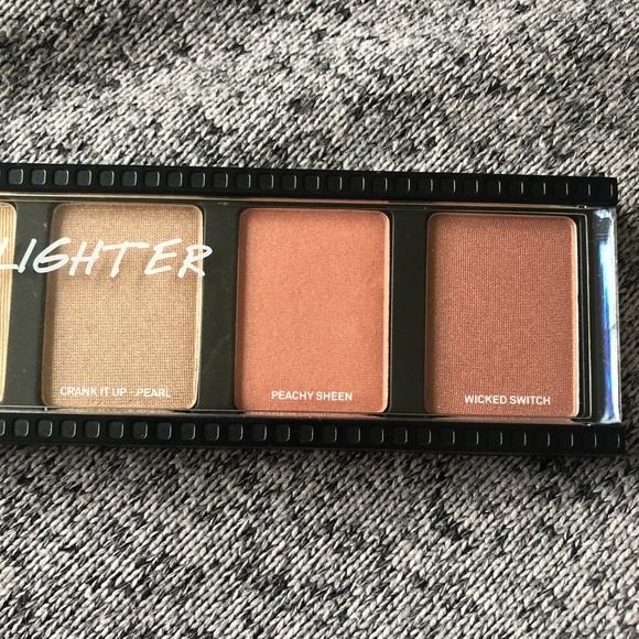 Smashbox Photo Strip Highlighting Palette - Picture 3 of 4